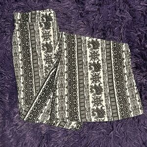 Shosho Flare leggings (The Forbidden Leggings)